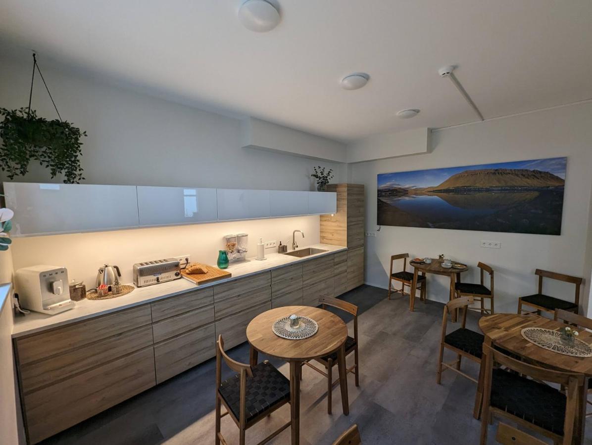 The Isafjoerthur Inn By Ourhotels Экстерьер фото